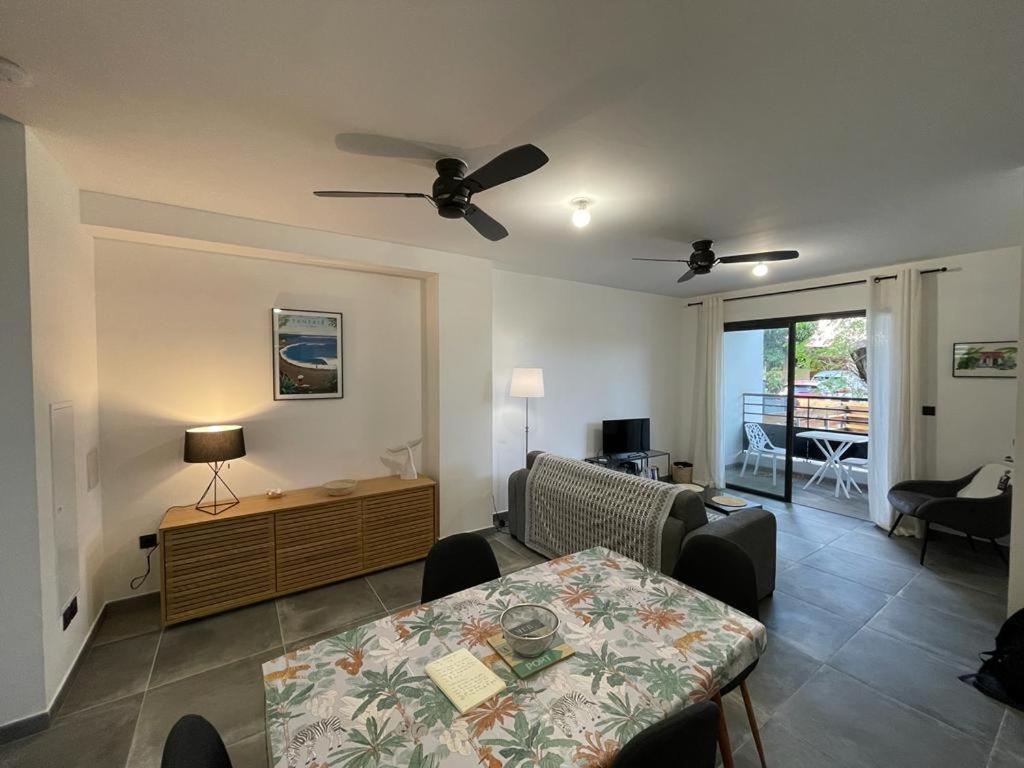Leu Girembelle Apartment Saint-Leu Bagian luar foto