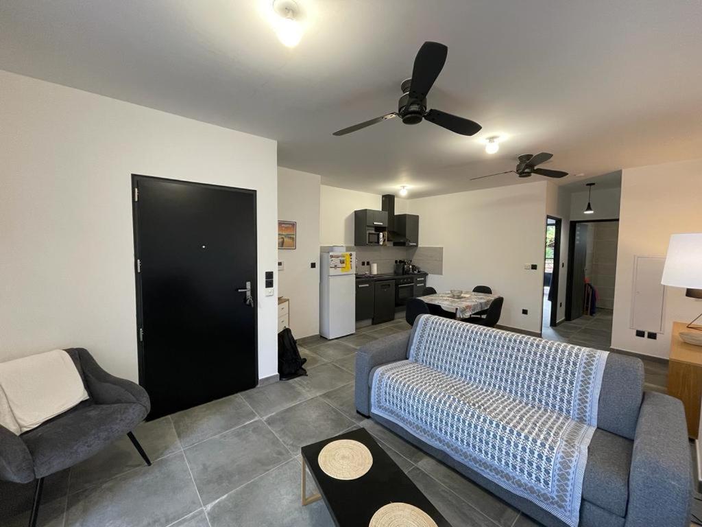 Leu Girembelle Apartment Saint-Leu Bagian luar foto